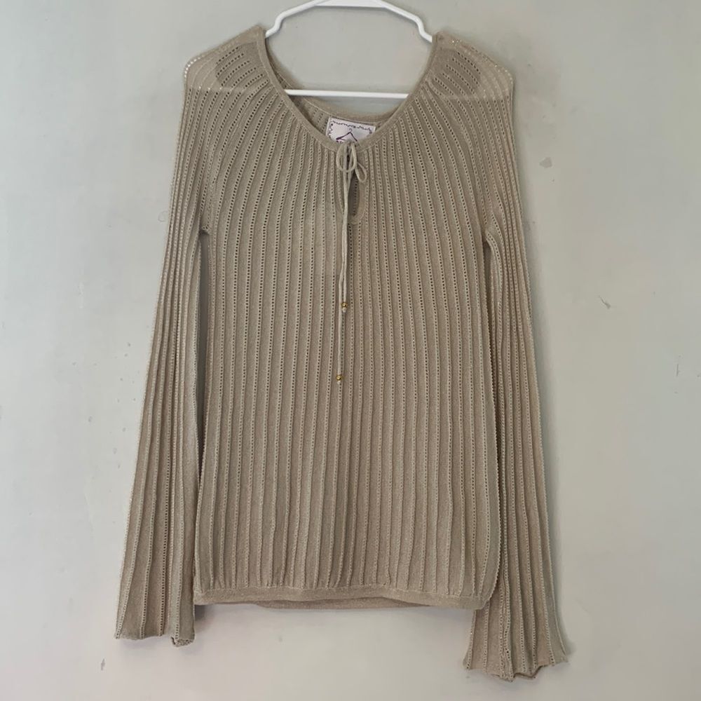 INTRIGUE BLOUSE Gold shimmery long sleeve top Size S NWT